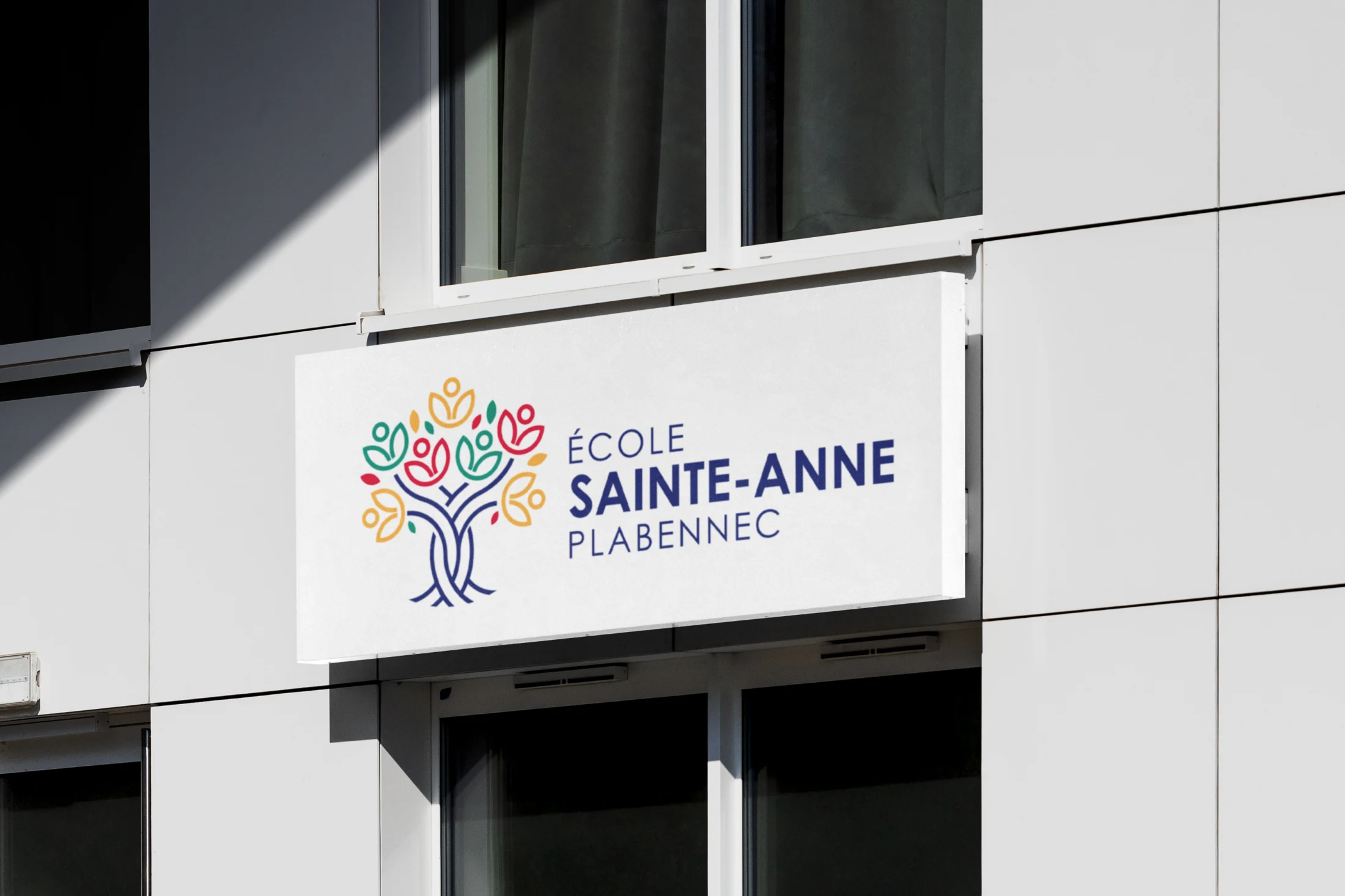 Identité visuelle réalisée pour l'école Sainte Anne de Plabennec, par la graphiste Mélanie Appéré